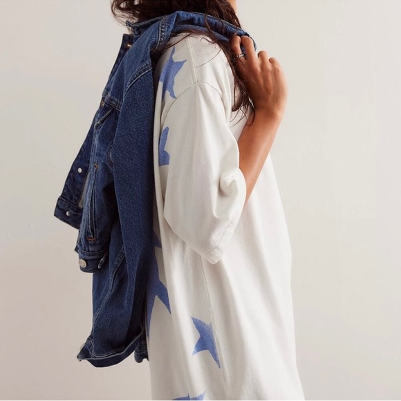 Free People White and Blue Short Sleeve Tee - Picture 4 of 7